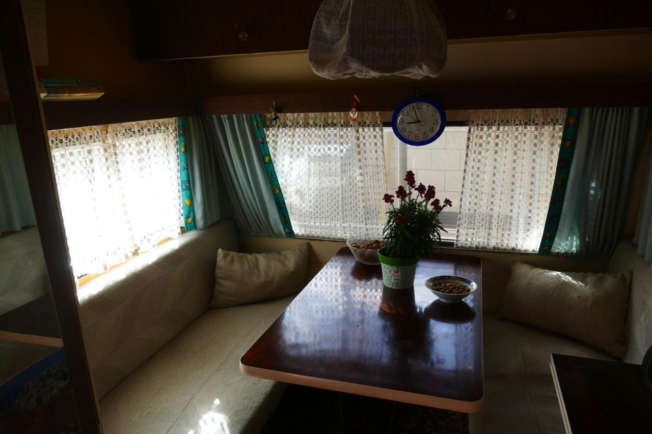 Bujaleuf Chalet Met Mooi Uitzicht מראה חיצוני תמונה